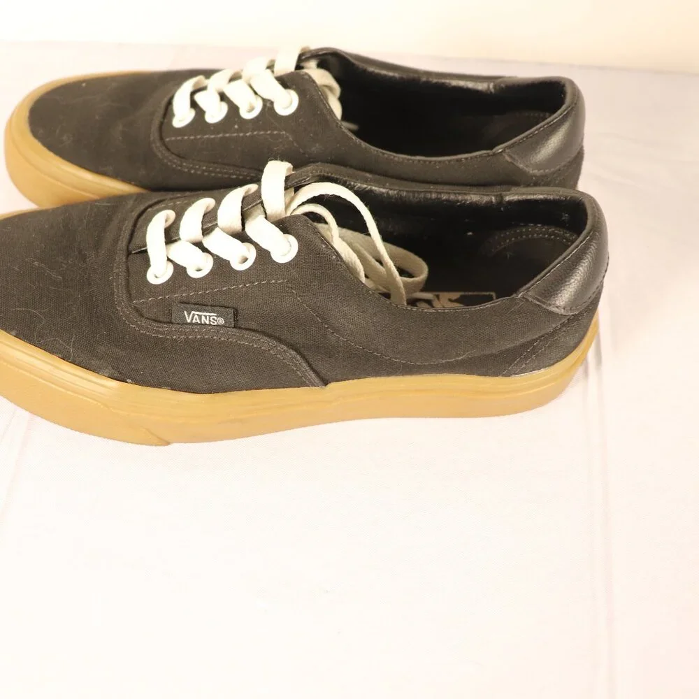 Van's Women's Athletic Shoes Black with Tan Gum Soles Size 6.5